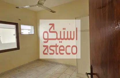 Apartment - 1 Bedroom - 1 Bathroom for rent in Al Muteena - Deira - Dubai