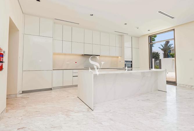 15570002 - Property Image 3