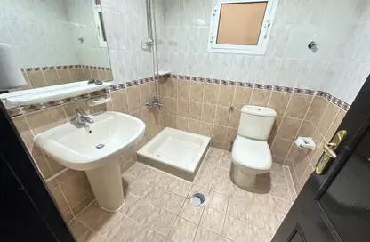 Apartment - 1 Bedroom - 1 Bathroom for rent in Al Mushrif - Abu Dhabi
