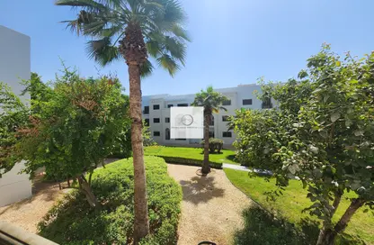 Apartment - 2 Bedrooms - 2 Bathrooms for rent in The Gardens Buildings - The Gardens - Dubai