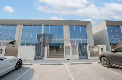 Townhouse - 3 Bedrooms - 4 Bathrooms for rent in Rukan 3 - Dubai Land - Dubai