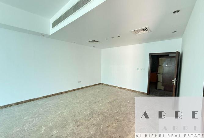 16040120 - Property Image 2