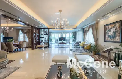 فيلا - 4 غرف نوم - 7 حمامات للايجار في وادي شجر الليمون - الأرض - منطقة الجولف بالجميرا - دبي