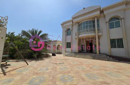 فيلا - 7 غرف نوم - 8 حمامات للايجار في الرفاع - رأس الخيمة