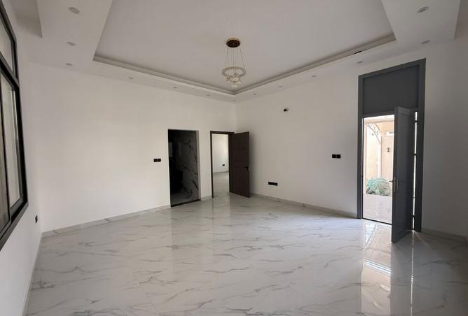 15419167 - Property Image 3