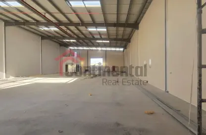 Warehouse - Studio - 1 Bathroom for rent in Al Sajaa - Sharjah