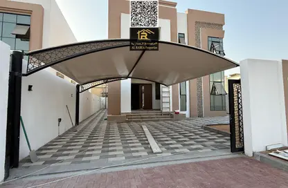 Apartment - 5 Bedrooms - 7 Bathrooms for sale in Al Mowaihat 3 - Al Mowaihat - Ajman