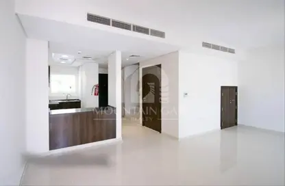 Townhouse - 3 Bedrooms - 3 Bathrooms for rent in Aknan Villas - Vardon - Damac Hills 2 - Dubai