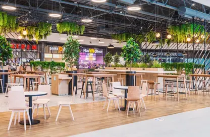 Shop - Studio - 4 Bathrooms for rent in Aloft City Center Deira - Deira - Dubai