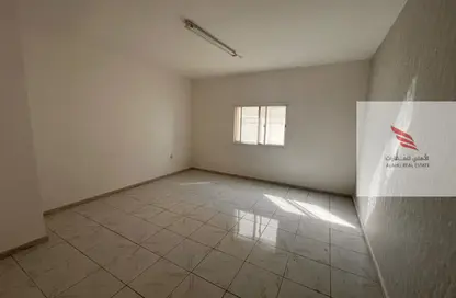 شقة - غرفة نوم - 2 حمامات للايجار في الجرف 2 - الجرف - عجمان وسط المدينة - عجمان