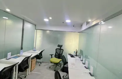 مكتب - استوديو - 2 حمامات للايجار في مكاتب برج الساعه - المصلى - الغرب - الشارقة مكتب - استوديو - 2 حمامات للايجار في مكاتب برج الساعه - المصلى - الغرب - الشارقة