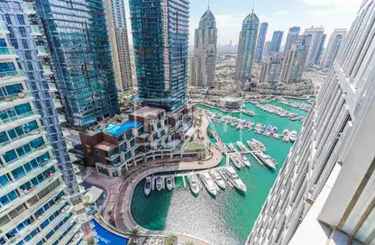 Apartment - 2 Bedrooms - 3 Bathrooms for rent in Cayan Tower - Dubai Marina - Dubai