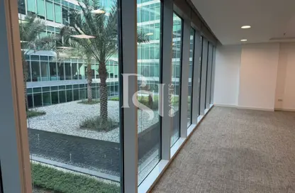 Office Space - Studio for rent in Wafra Commercial Tower - Najmat Abu Dhabi - Al Reem Island - Abu Dhabi