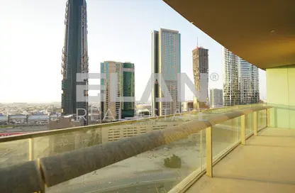 شقة - غرفة نوم - 2 حمامات للايجار في برج فيستا 2 - برج فيستا - وسط مدينة دبي - دبي