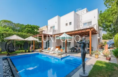 Villa - 5 Bedrooms - 5 Bathrooms for rent in Meadows 5 - Meadows - Dubai