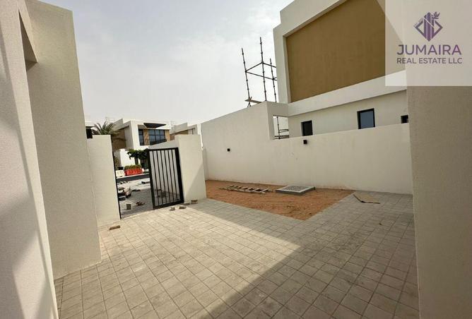 15201641 - Property Image 2