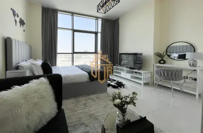 Room / Bedroom image for: Apartment - 1 Bathroom for rent in Loreto 3 A - Loreto - DAMAC Hills - Dubai, Image 1