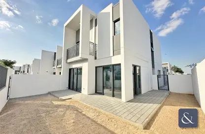 Terrace image for: Villa - 4 Bedrooms - 5 Bathrooms for rent in La Rosa 3 - Villanova - Dubai Land - Dubai, Image 1