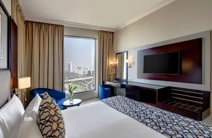 Apartment - 1 Bedroom - 1 Bathroom for rent in Two Seasons Hotel  and  Apartments - Dubai Media City - Dubai