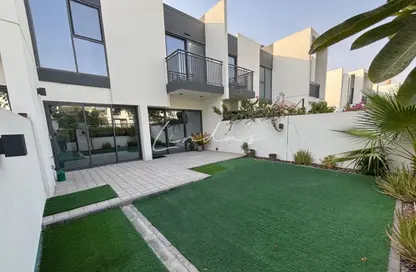 Townhouse - 3 Bedrooms - 4 Bathrooms for rent in La Rosa 3 - Villanova - Dubai Land - Dubai