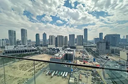 Apartment - 2 Bedrooms - 2 Bathrooms for rent in Binghatti Amber - Jumeirah Village Circle - Dubai