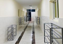 Labor Camp - 1 bathroom for rent in M-37 - Mussafah Industrial Area - Mussafah - Abu Dhabi
