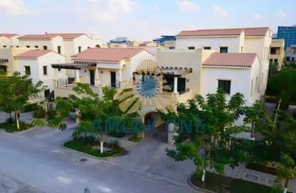 Villa - 5 Bedrooms - 7 Bathrooms for sale in Bloom Gardens - Al Salam Street - Abu Dhabi