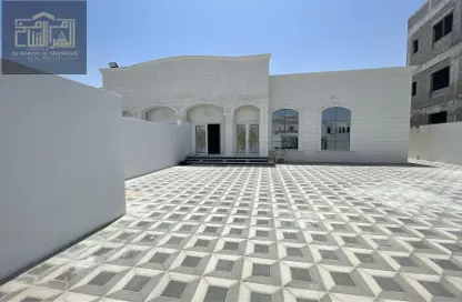 فيلا - 3 غرف نوم - 5 حمامات للايجار في نغمة 1 - نغمة - العين