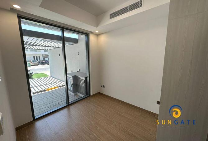 15361403 - Property Image 3