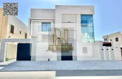 Villa - 5 Bedrooms - 7 Bathrooms for sale in Al Yasmeen 1 - Al Yasmeen - Ajman