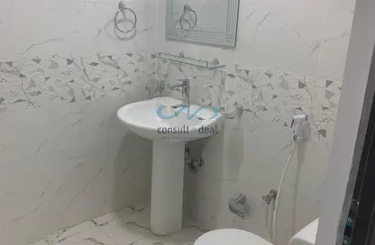 Apartment - Studio - 1 Bathroom for rent in Mohamed Bin Zayed Centre - Mohamed Bin Zayed City - Abu Dhabi