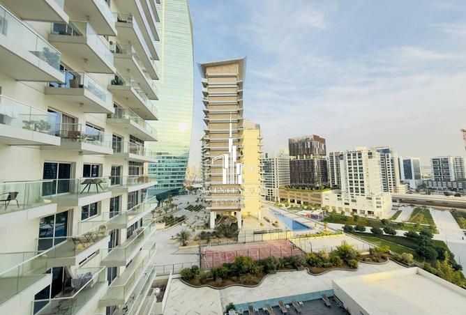 Ready to move in | Prime Location | Pool View 