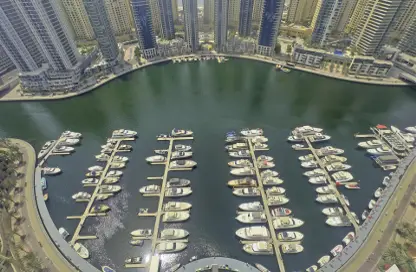 Apartment - 3 Bedrooms - 4 Bathrooms for sale in Vida Residences Dubai Marina - Dubai Marina - Dubai