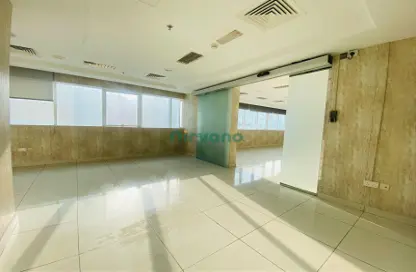 Empty Room image for: Office Space - Studio - 1 Bathroom for rent in Al Barsha 1 - Al Barsha - Dubai, Image 1