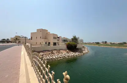 Villa - 5 Bedrooms - 7 Bathrooms for rent in Al Hamra Village - Ras Al Khaimah