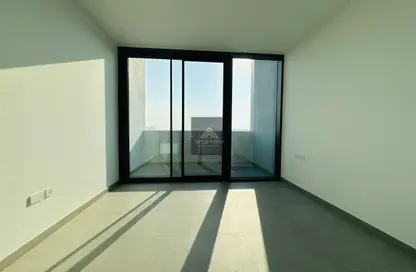 شقة - غرفة نوم - 2 حمامات للايجار في ذا جيت 2 - الجادة - الشارقة