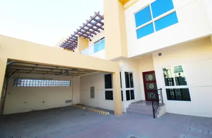 Villa - 4 Bedrooms - 5 Bathrooms for rent in Umm Suqeim 2 Villas - Umm Suqeim 2 - Umm Suqeim - Dubai
