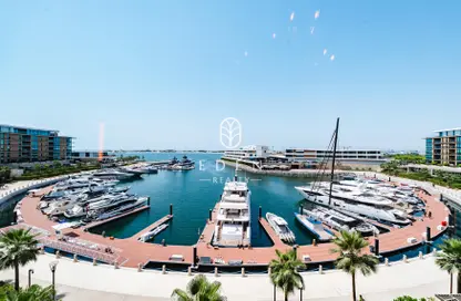 Apartment - 3 Bedrooms - 4 Bathrooms for sale in Jumeirah Bay Island - Jumeirah - Dubai