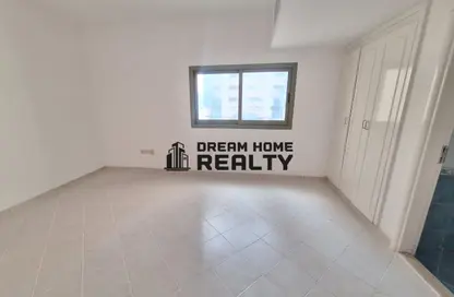 Apartment - 1 Bedroom - 1 Bathroom for rent in Al Ferasa Tower - Al Majaz 1 - Al Majaz - Sharjah