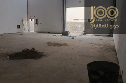 Warehouse - Studio for rent in Umm Al Thuoob - Umm Al Quwain