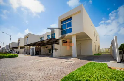 Townhouse - 3 Bedrooms - 5 Bathrooms for sale in Centaury - The Roots DAMAC Hills 2 - Damac Hills 2 - Dubai