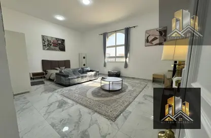 Apartment - 1 Bathroom for rent in Madinat Al Riyad - Abu Dhabi
