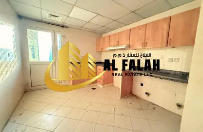 Apartment - 2 Bedrooms - 3 Bathrooms for rent in Jamal Abdul Nasser Street - Al Majaz - Sharjah