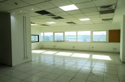 Empty Room image for: Office Space - Studio - 1 Bathroom for rent in Al Quoz Industrial Area - Al Quoz - Dubai, Image 1