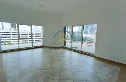 شقة - 2 غرف نوم - 3 حمامات للايجار في برج السيف 1 - دبي مارينا - دبي