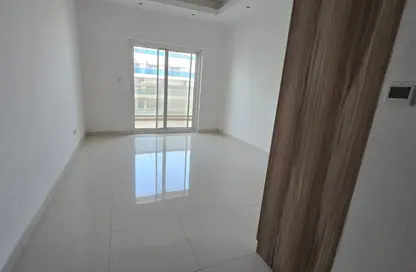 شقة - 1 حمام للايجار في برج هيرا - مدينة دبي الرياضية - دبي