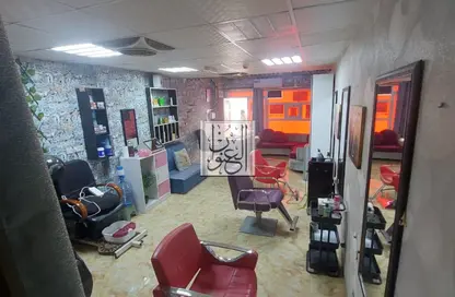 Retail - Studio - 2 Bathrooms for rent in Al Butina - Sharjah