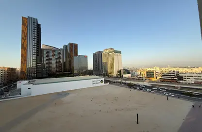 Apartment - 2 Bedrooms - 4 Bathrooms for rent in Mankhool - Bur Dubai - Dubai
