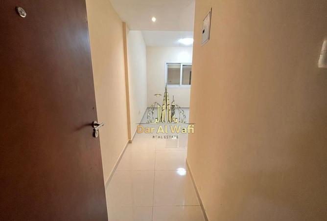 15418422 - Property Main Image