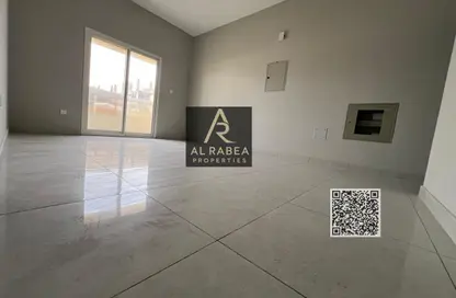 Apartment - 1 Bedroom - 2 Bathrooms for rent in Al Jurf 3 - Al Jurf - Ajman Downtown - Ajman